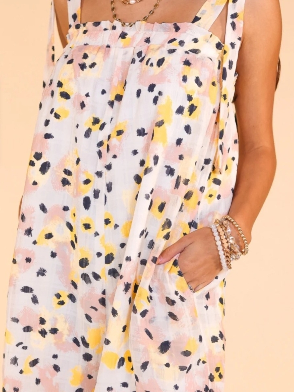 NWT Abstract Tie-Shoulder Romper in White, Pink & Yellow - Picture 4 of 6